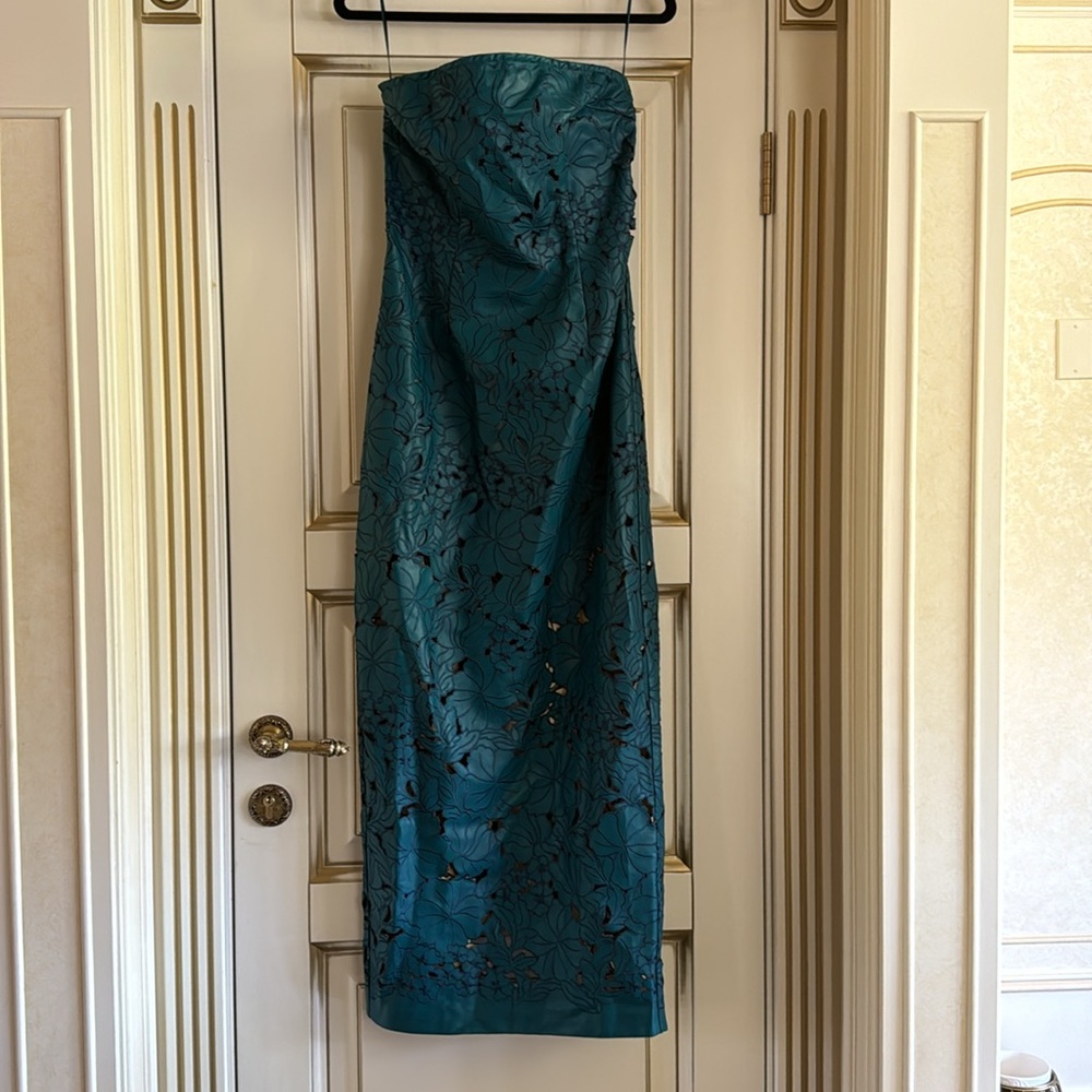 ‼️‼️Price Firm‼️‼️ Cult Gaia Raylene Strapless Cutout Embroidered Gown Size 10 - Picture 12 of 15
